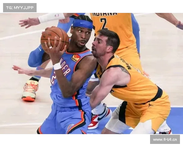 NBA季后赛巅峰对决，球星闪耀球队拼搏，谁能夺得总冠军，见证篮球荣耀时刻